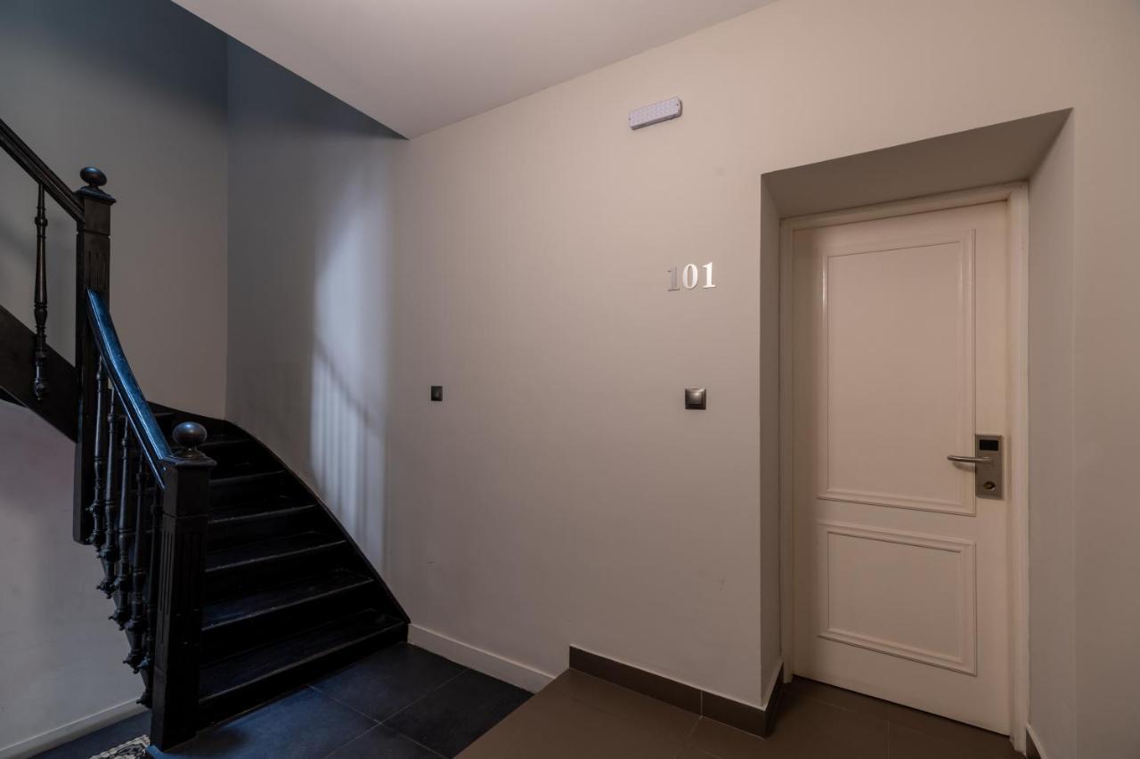 Plaka Arch Suites เอเธนส์ ภายนอก รูปภาพ
