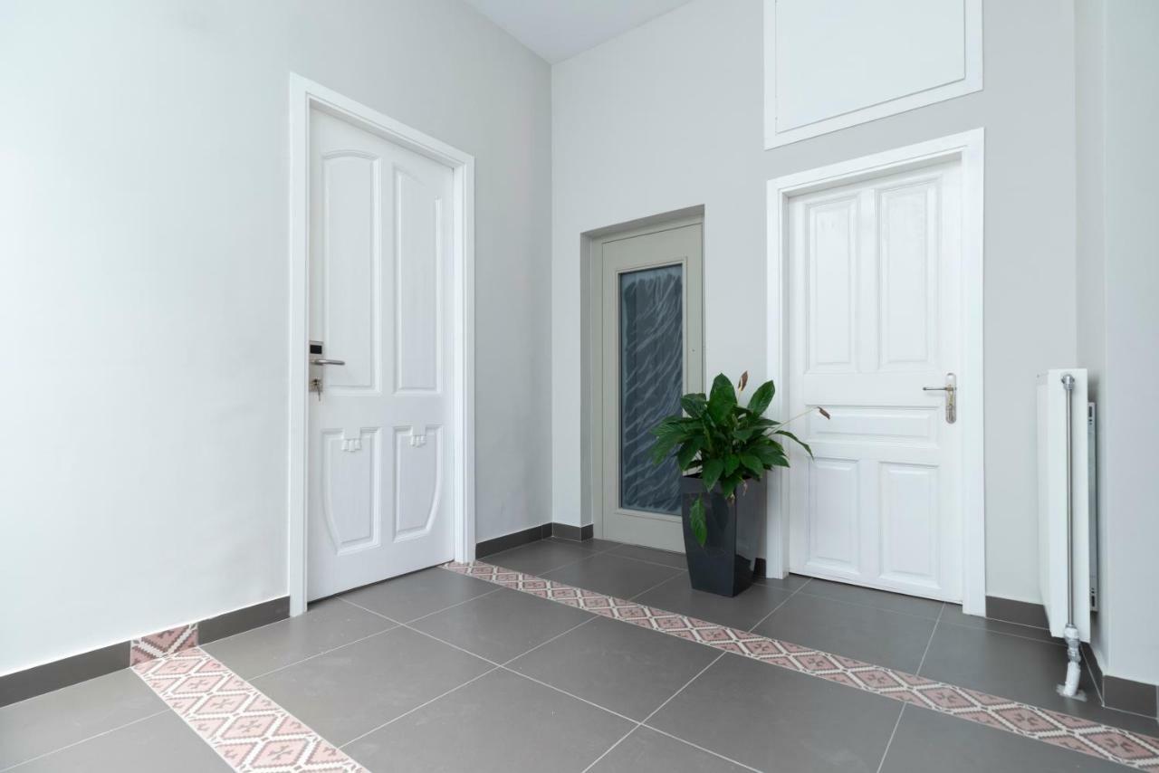 Plaka Arch Suites เอเธนส์ ภายนอก รูปภาพ