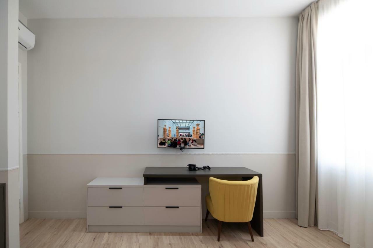 Plaka Arch Suites เอเธนส์ ภายนอก รูปภาพ